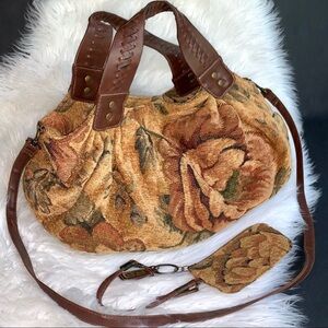 v i n t a g e :: Vtg Floral Tapestry Crossbody Shoulder Purse & Wristlet